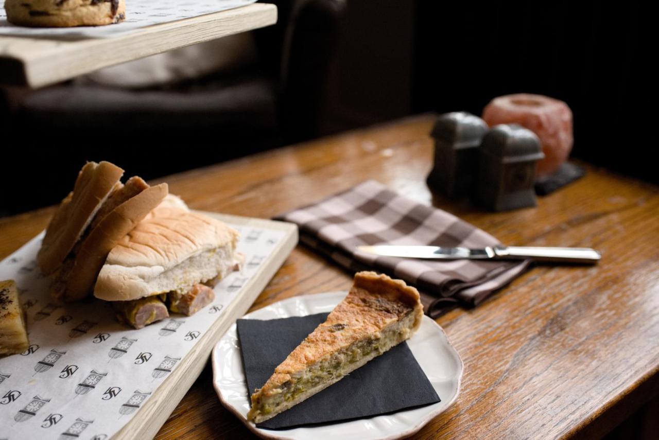 St Mary'S Inn 몰페스 외부 사진